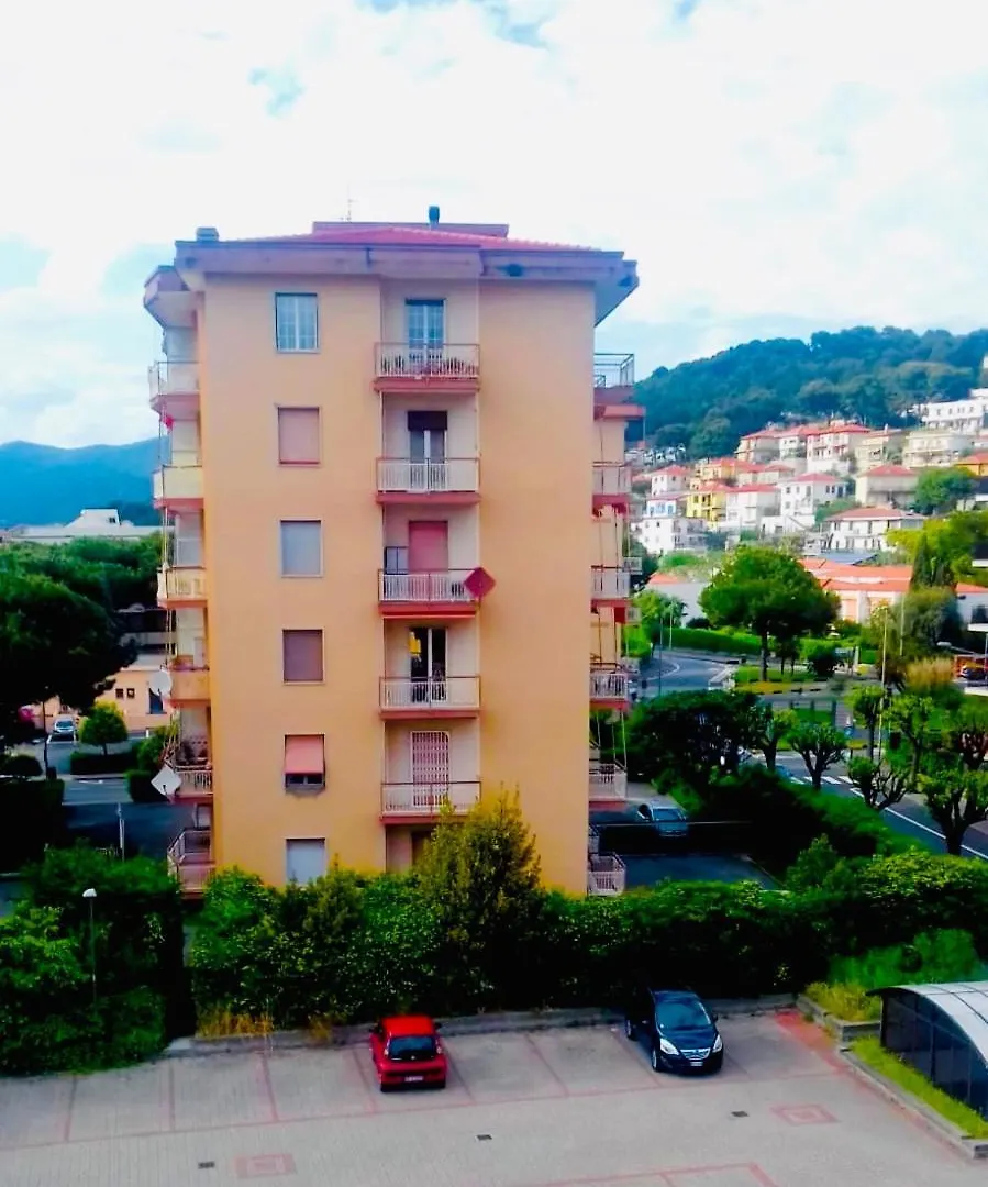 Apartment Appartamento Andora Mare Italy