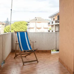 Appartamento Box E Ampio Terrazzo Per Un Relax A 600 Metri Dal Mare, Marina dʼAndora
