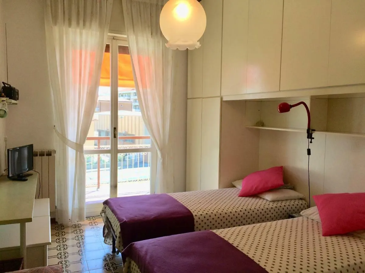 Appartamento Andora Mare Апартаменты